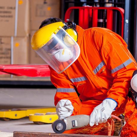 اهمیت لباس ایمنی